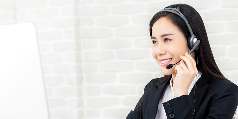Gọi điện trực tuyến qua số Hotline trên web
